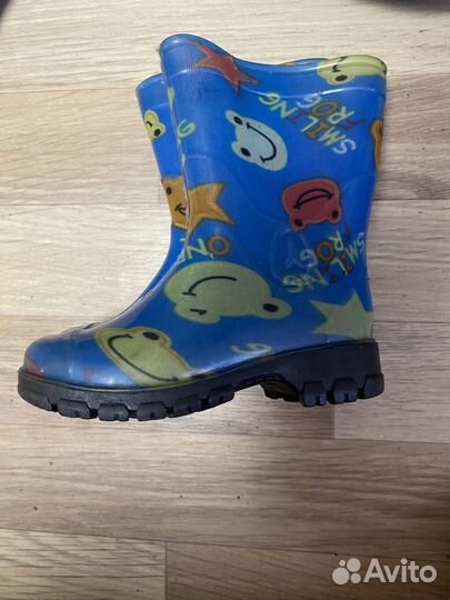 Резиновые сапоги