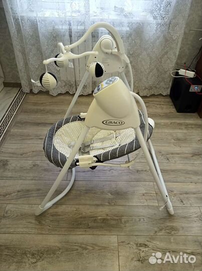 Детские электро качели Graco lovin hug