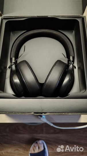 Беспроводные наушники JBL E55BT