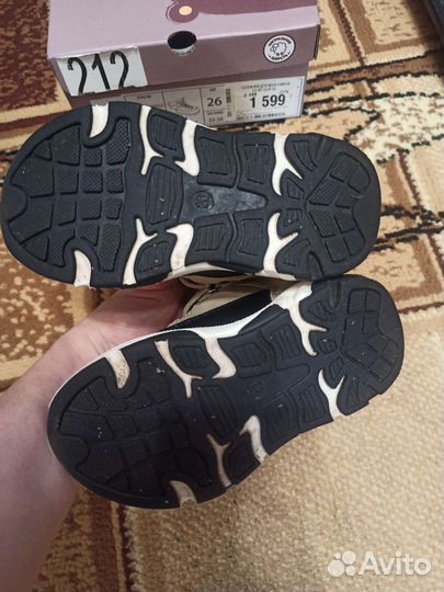 Демисезонные ботинки