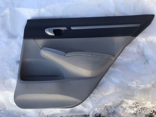 Honda civic 4д обшивка двери