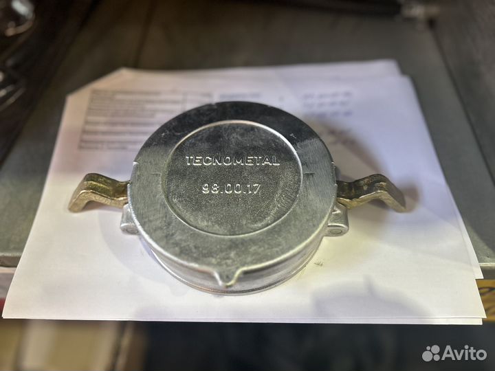 Крышка адаптеров Tecnometal
