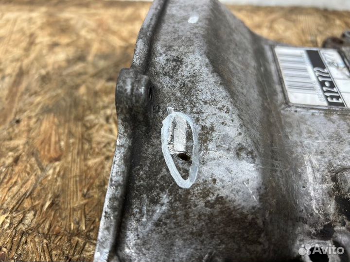 Лобовина двигателя Toyota Corolla E120 1ZZ 2006