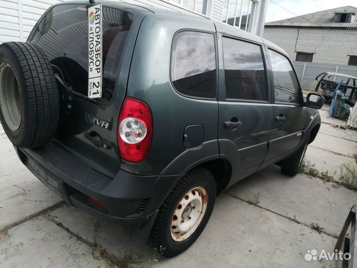 Niva chevrolet в разбор 2012 года