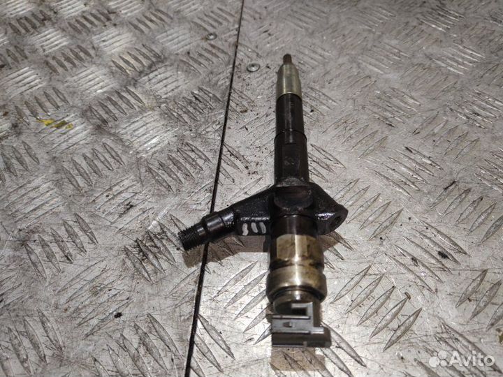 Форсунка Nissan Pathfinder R51 YD25ddti 2006