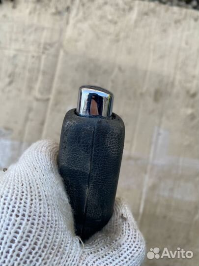 Ручной тормоз SKoda Fabia 2