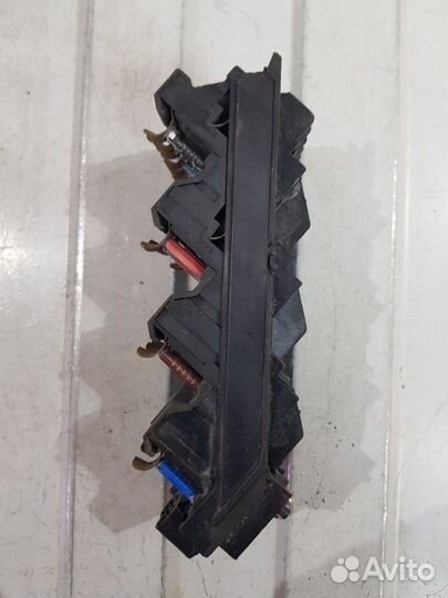 Блок предохранителей Mercedes-Benz Е Class W124