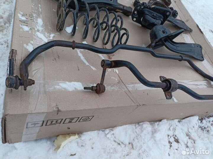 Стабилизатор Volkswagen Golf 5