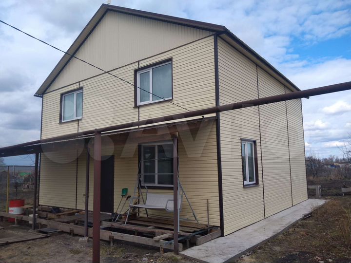 Дом 173 м² на участке 14 сот.