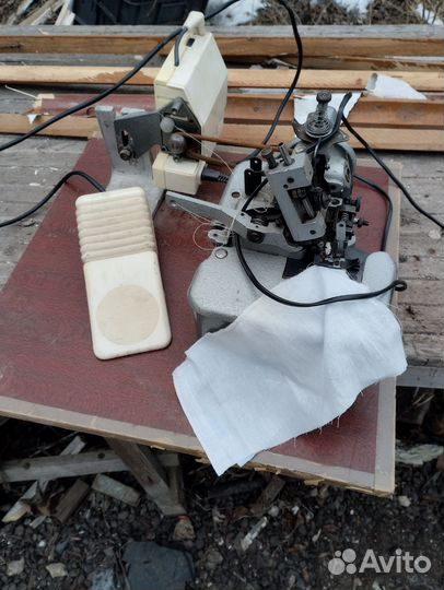 Швейная машина бу электрическая