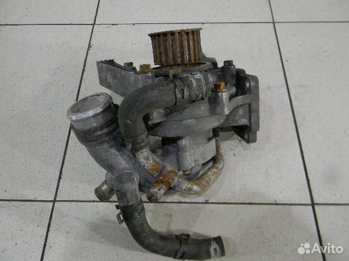 Помпа (насос водяной) Джип