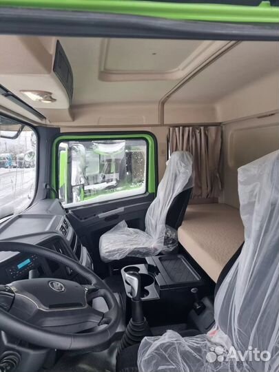 Автобетоносмеситель Shacman (Shaanxi) SX5258GJB6R384, 2023