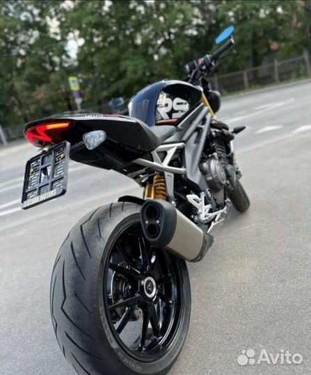 Triumph Speed Triple 1200RS