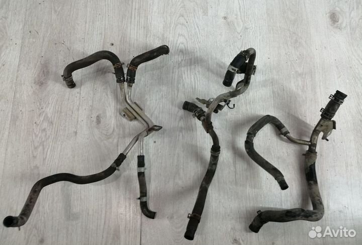 Патрубок радиатора охлаждения двс Renault koleos