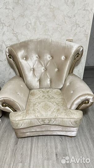 Диван и 2 кресла