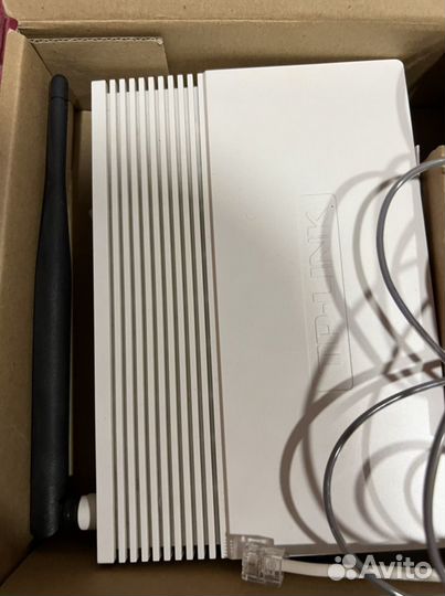 Беспроводной маршрутизатор со встроенным модемом