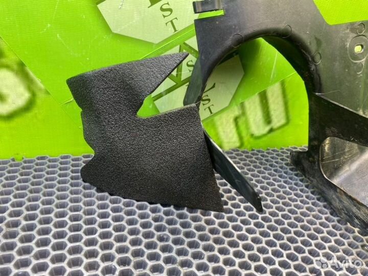 Пыльник рулевой рейки Audi A6 C5 avant BDH 2.5TDI