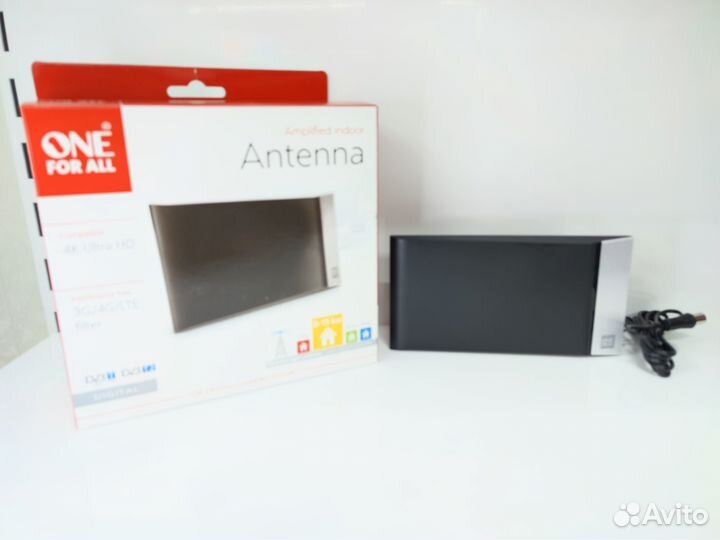 Антенна комнатная для тв OneForAll SV9335 Design L