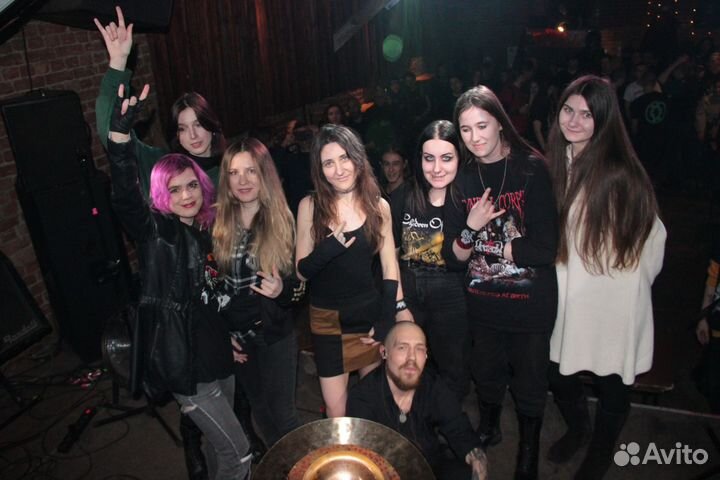 Преподаватель по барабанам