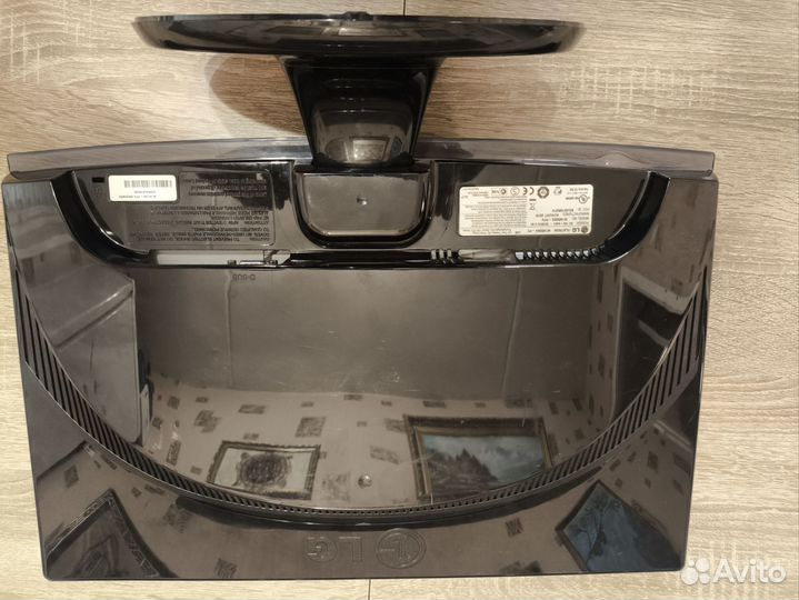 Монитор LG 22