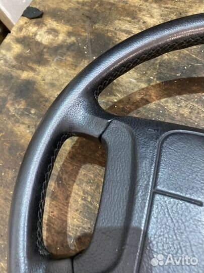 Руль Bmw 5 E34 M50B25 1995