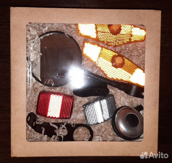 Набор велосипедиста: звонок зеркало катафоты