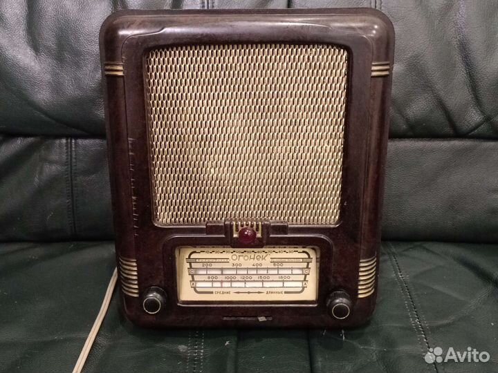 Ламповый радиоприемник Огонек