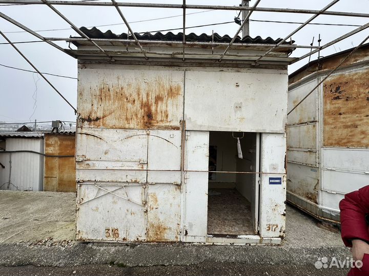 Металлический бокс Ларек Хозблок