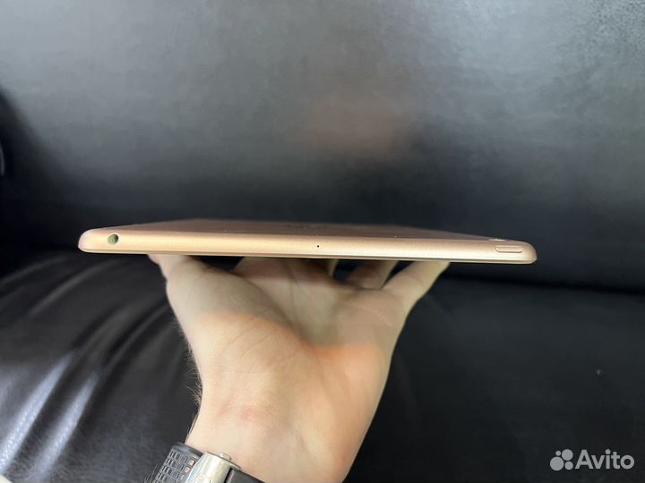 iPad 6 2018 Gold