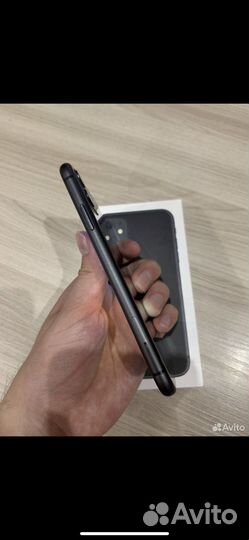 Мобильные телефоны бу iPhone 11
