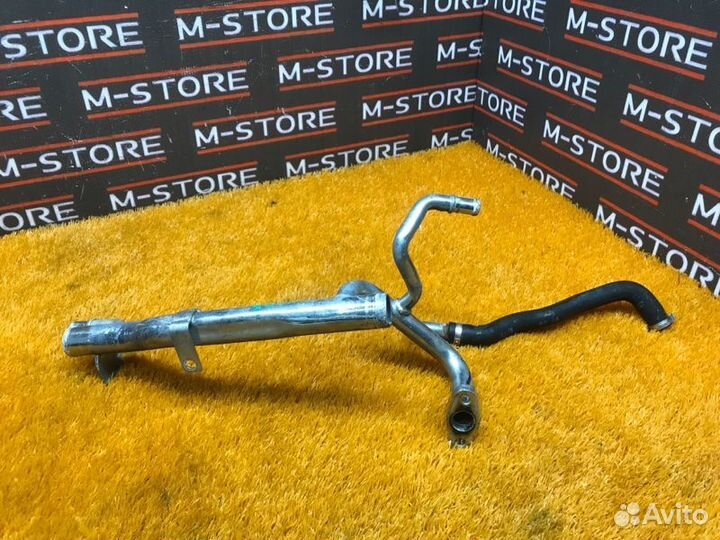 Патрубок системы охлаждения Volvo S40 VS17 B4204S2