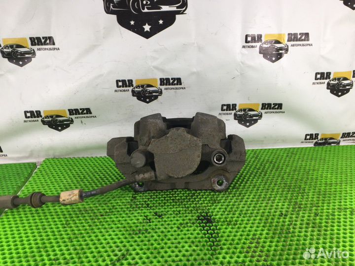 Суппорт передний левый L Volvo XC60