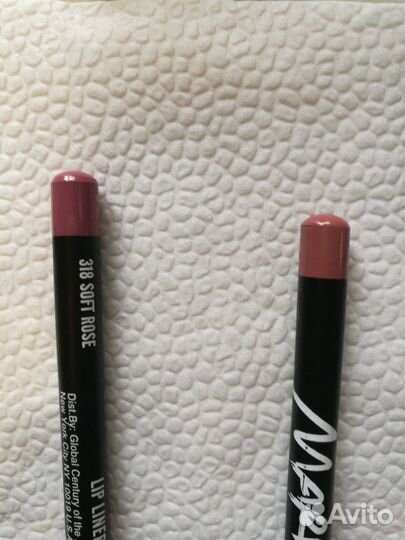 Marvel Cosmetics. Два косметических карандаша