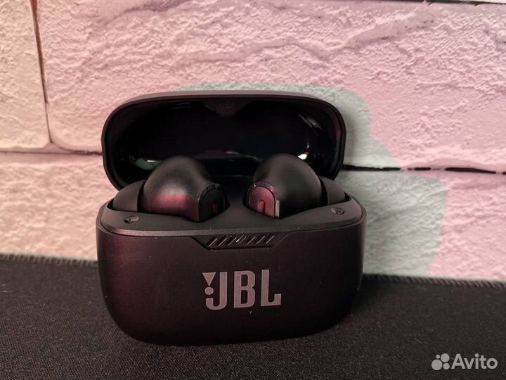 Беспроводные наушники JBL tune 230nc