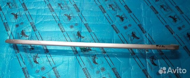 Накладка левой подножки Prado 150 Оригинал бу