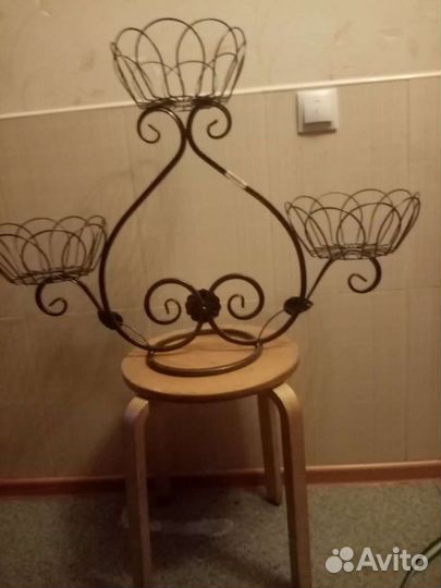 Подставка для цветов