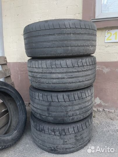 Triangle Sportex TSH11 245/40 R18 и 265/35 R18