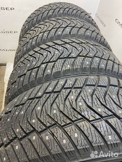 Yokohama IceGuard Stud IG65 235/45 R18