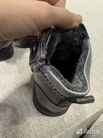 Новые ботинки из натуральной кожи