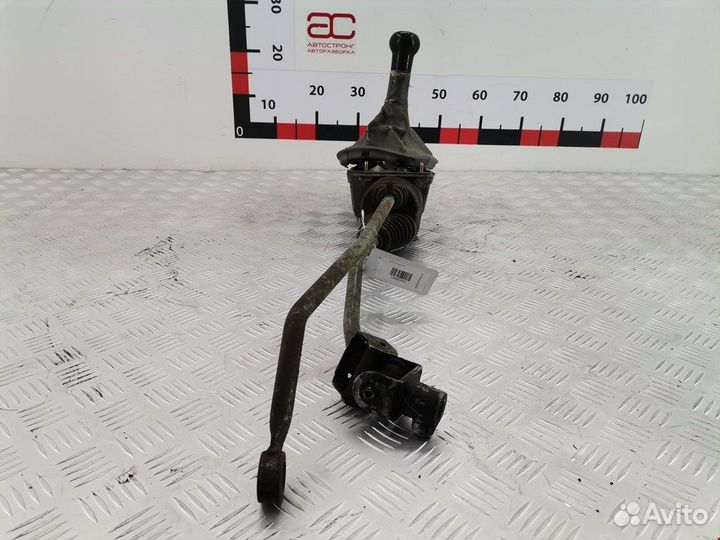 Кулиса кпп для Volkswagen Passat 5 893711117D