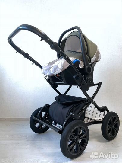 Коляска Indigo Classic 3 в 1 в отличном состоянии