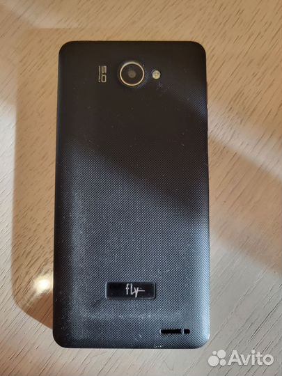 Fly IQ4403 Energie 3, 4 ГБ