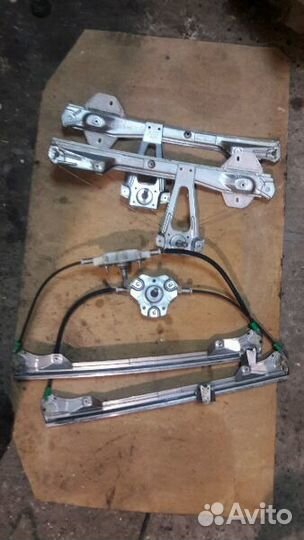 Стеклоподьемник передний задний Рено Симбол