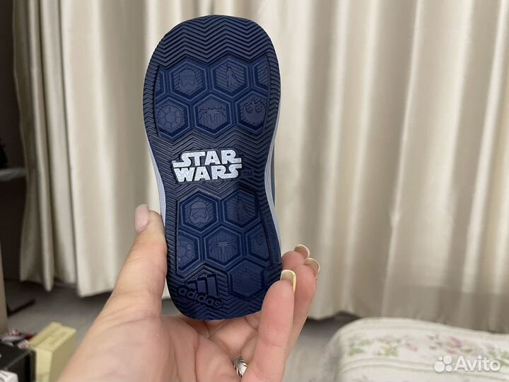 Кроссовки адидас для мальчика