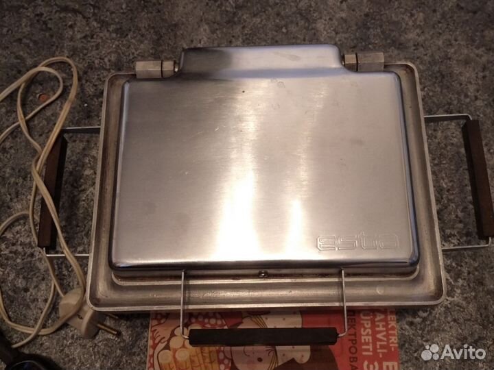 Электрическая вафельница СССР