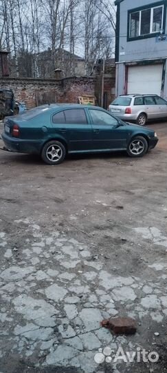 Skoda Octavia 1.8 МТ, 1997, 180 000 км