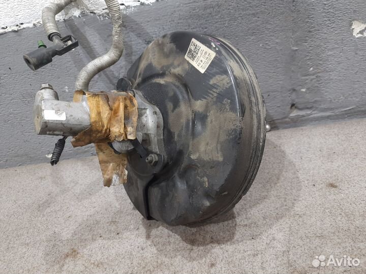 Вакуумный усилитель тормозов для Skoda Octavia A5