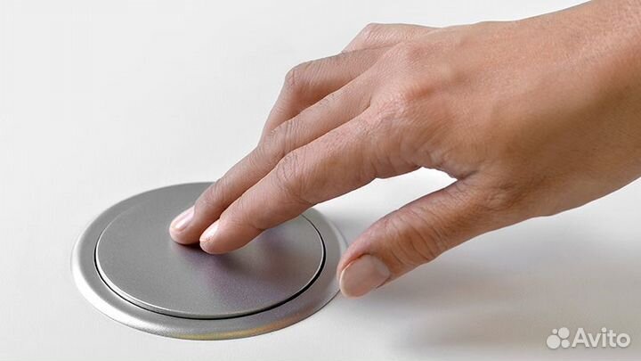 Блок розеток выдвижной, вертикальный со шнуром пи