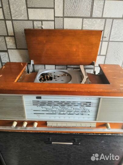 Радиола кантата м с дополнительными динамиками