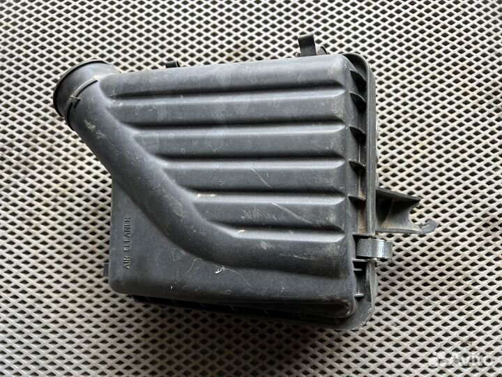 Корпус воздушного фильтра Chevrolet Lanos I